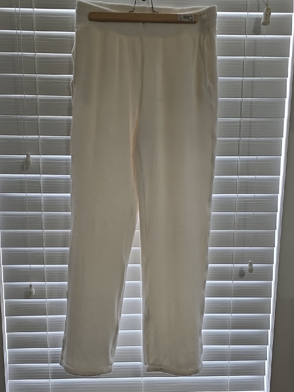 Yogalicious Off-White Women's Track Joggers